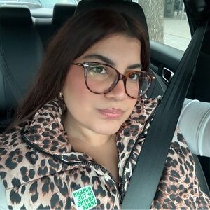 Meet your Posher, Amanda